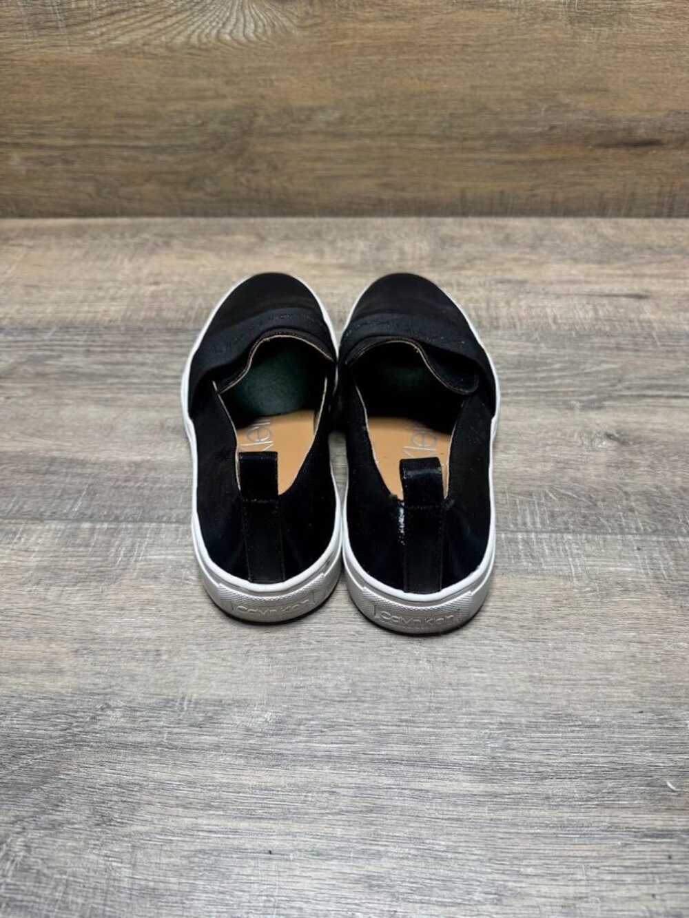 Calvin Klein Jacinta Black Leather Slip On Fashion Sneaker Women's Size 9 - Picture 3 of 6